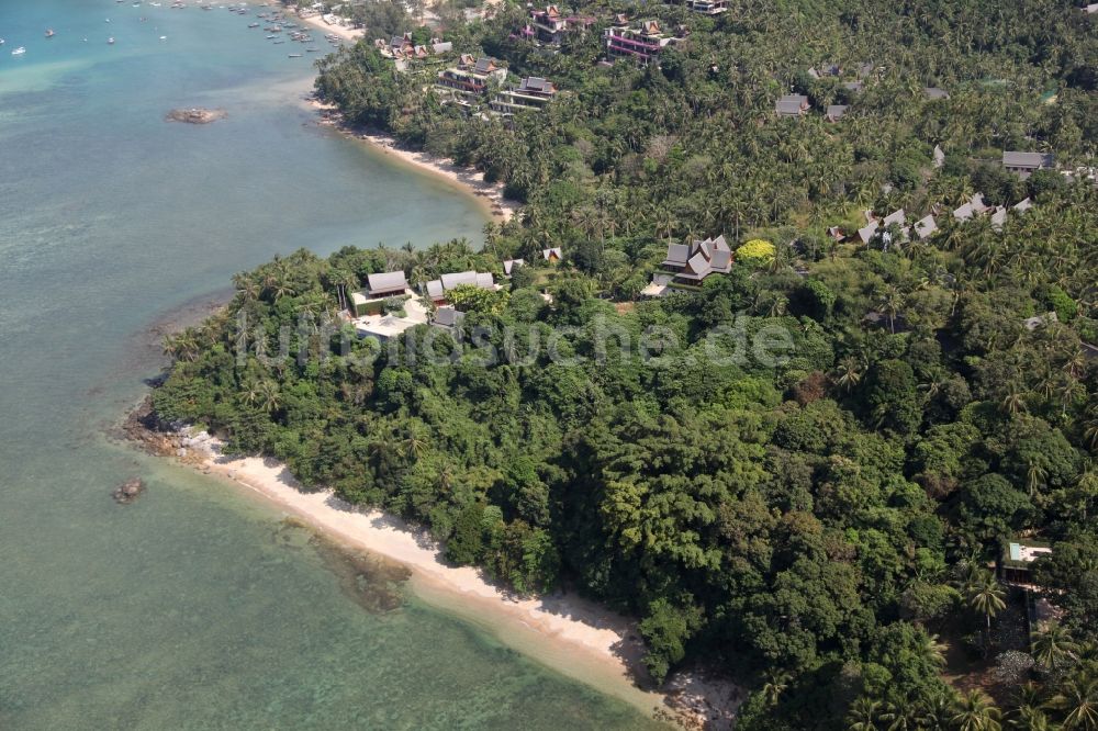 Choeng Thale von oben - Küstenabschnitt bei Choeng Thale auf der Insel Phuket in Thailand