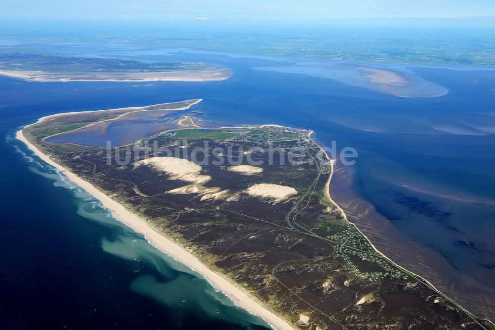 List aus der Vogelperspektive: Küstenbereich der Insel Sylt an der Nord - Insel in List im Bundesland Schleswig-Holstein