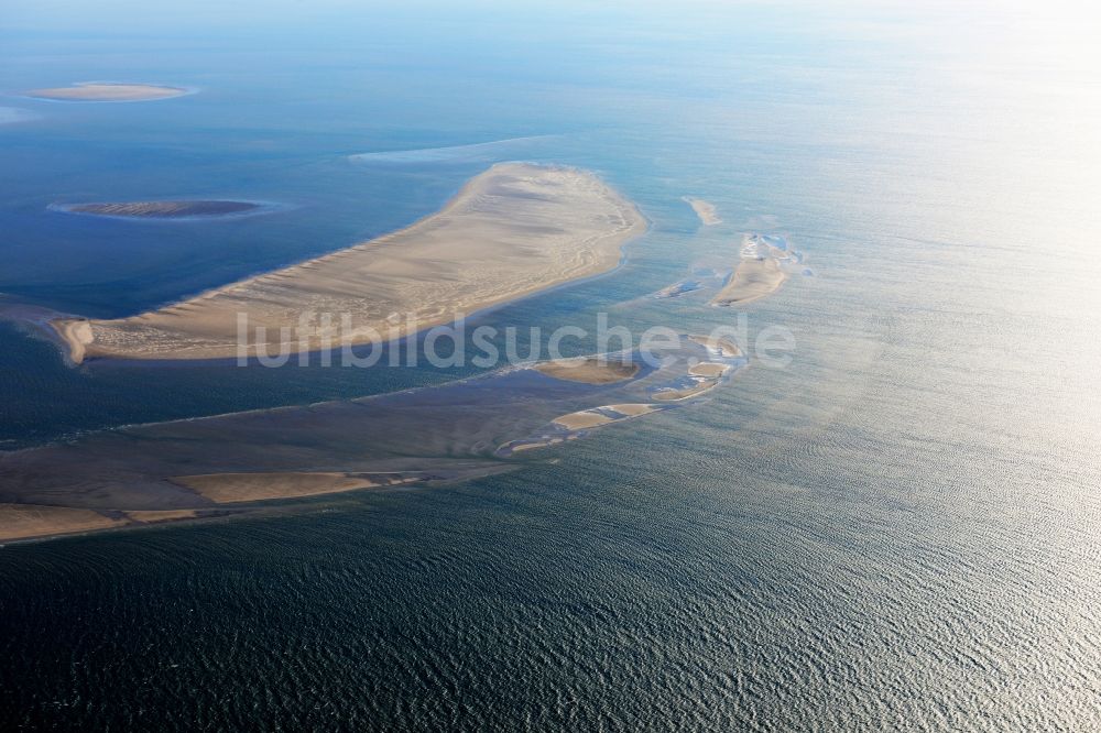 Nigehörn von oben - Küstenbereich des Naturschutz- Reservates und Vogelschutzgebietes - Insel in Nigehörn im Bundesland Hamburg