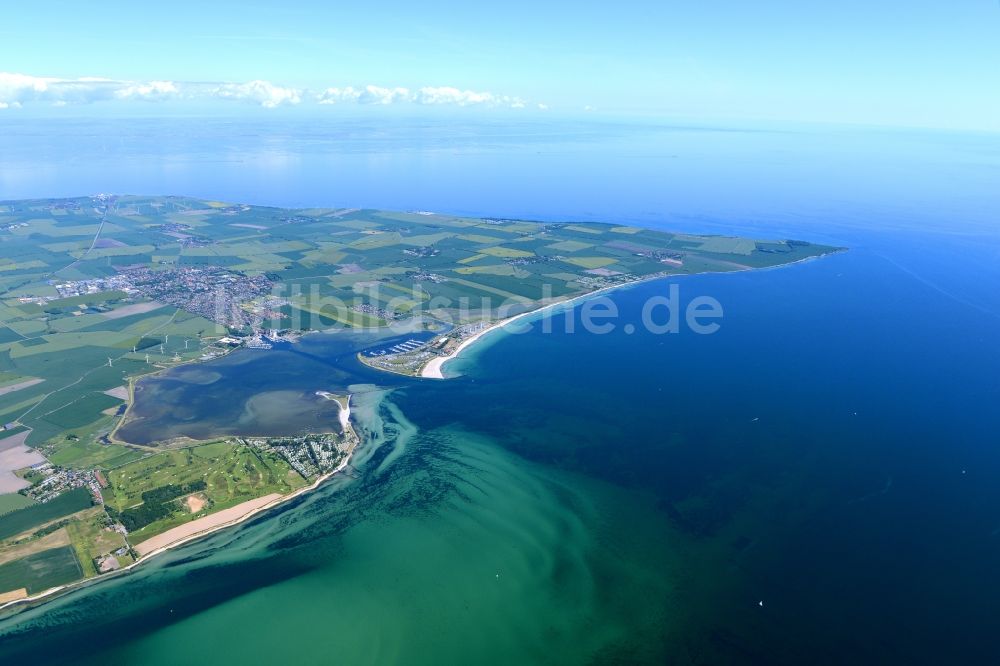 Fehmarn aus der Vogelperspektive: Küstenbereich der Nordsee - Insel in Fehmarn im Bundesland Schleswig-Holstein