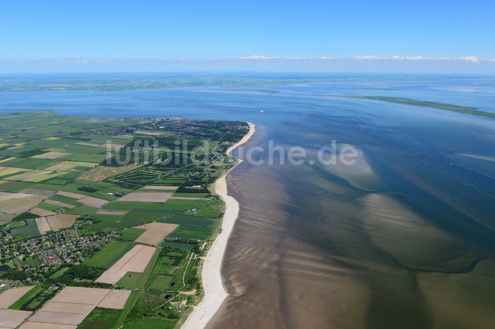 Föhr aus der Vogelperspektive: Küstenbereich der Nordsee - Insel in Föhr im Bundesland Schleswig-Holstein