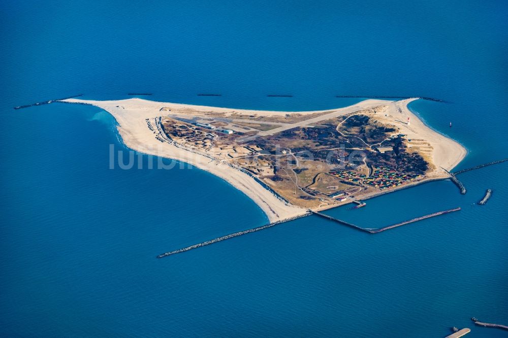 Helgoland aus der Vogelperspektive: Küstenbereich der Nordsee - Insel Helgoland-Dühne in Helgoland im Bundesland Schleswig-Holstein