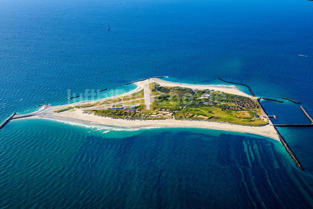 Helgoland von oben - Küstenbereich Nordsee - Insel in Helgoland im Bundesland Schleswig-Holstein, Deutschland