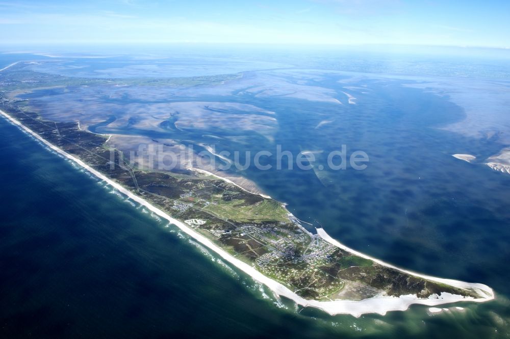 Hörnum (Sylt) aus der Vogelperspektive: Küstenbereich der Nordsee - Insel in Hörnum ( Sylt ) im Bundesland Schleswig-Holstein