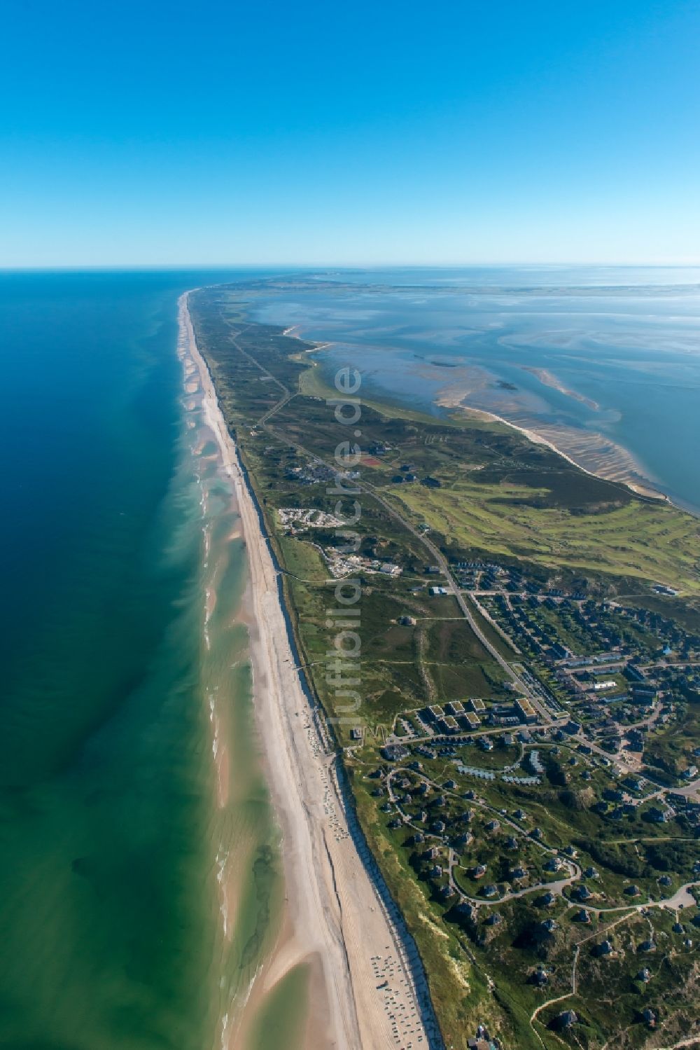 Hörnum (Sylt) von oben - Küstenbereich der Nordsee - Insel in Hörnum ( Sylt ) im Bundesland Schleswig-Holstein