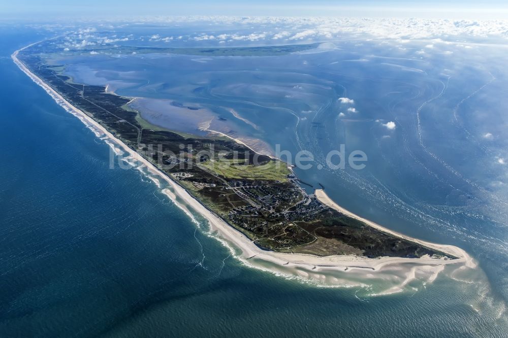 Luftaufnahme Hörnum (Sylt) - Küstenbereich der Nordsee - Insel in Hörnum ( Sylt ) im Bundesland Schleswig-Holstein