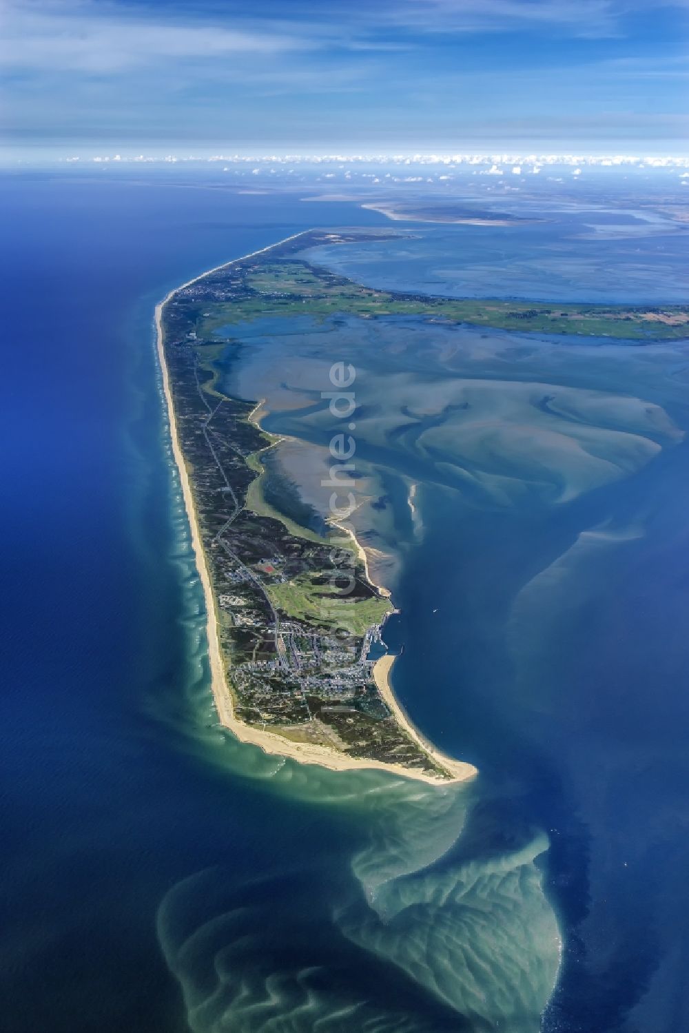 Hörnum (Sylt) aus der Vogelperspektive: Küstenbereich der Nordsee - Insel in Hörnum ( Sylt ) im Bundesland Schleswig-Holstein