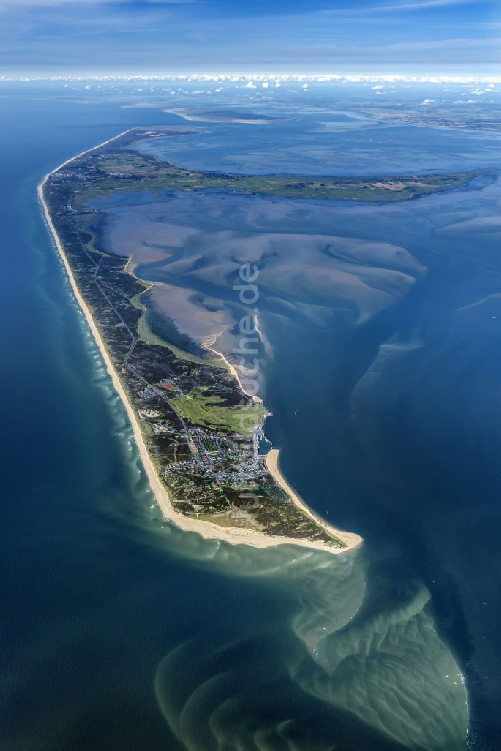 Luftaufnahme Hörnum (Sylt) - Küstenbereich der Nordsee - Insel in Hörnum ( Sylt ) im Bundesland Schleswig-Holstein