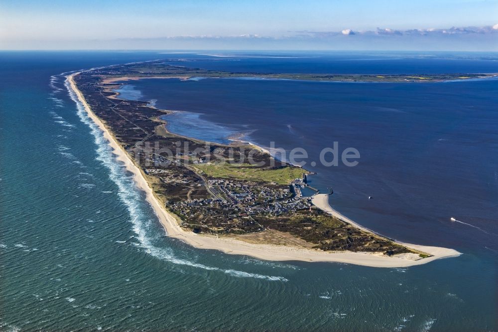 Hörnum (Sylt) aus der Vogelperspektive: Küstenbereich der Nordsee - Insel in Hörnum ( Sylt ) im Bundesland Schleswig-Holstein