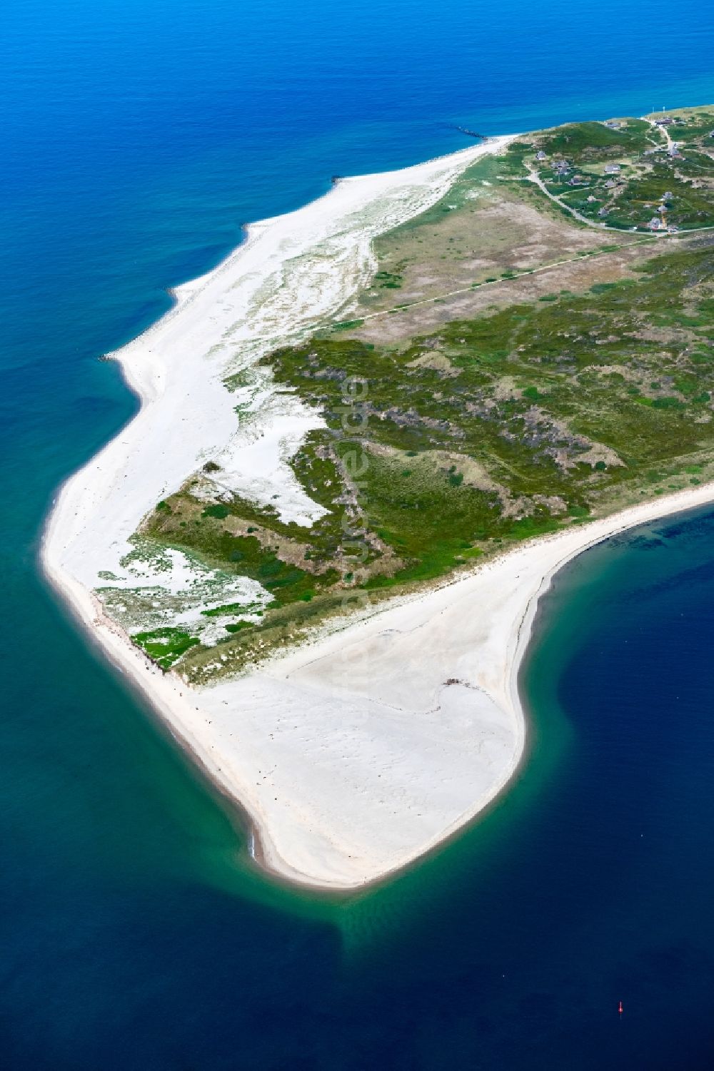 Luftaufnahme Hörnum (Sylt) - Küstenbereich der Nordsee - Insel in Hörnum ( Sylt ) im Bundesland Schleswig-Holstein