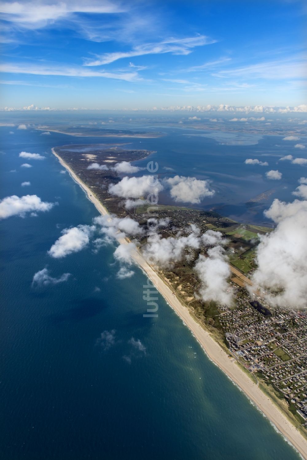 Kampen (Sylt) von oben - Küstenbereich der Nordsee - Insel in Kampen (Sylt) im Bundesland Schleswig-Holstein