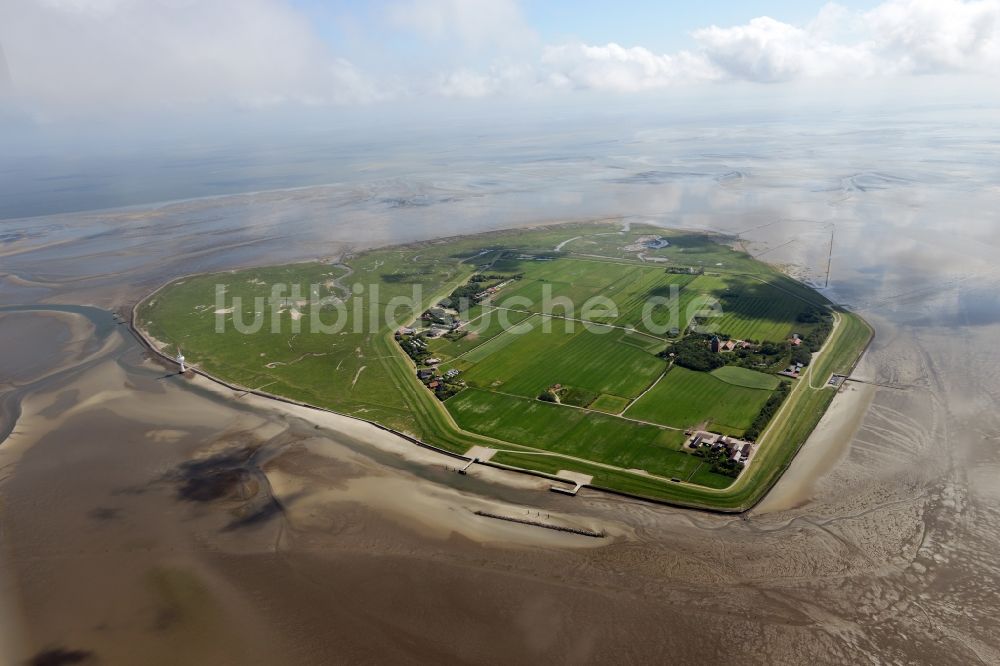 Luftaufnahme Insel Neuwerk - Küstenbereich der Nordsee - Insel Neuwerk im Bundesland Niedersachsen, Deutschland