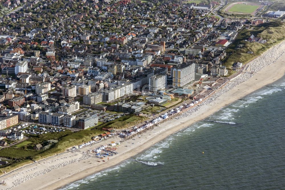 Luftaufnahme Sylt - Küstenbereich der Nordsee - Insel im Ortsteil Westerland in Sylt im Bundesland Schleswig-Holstein