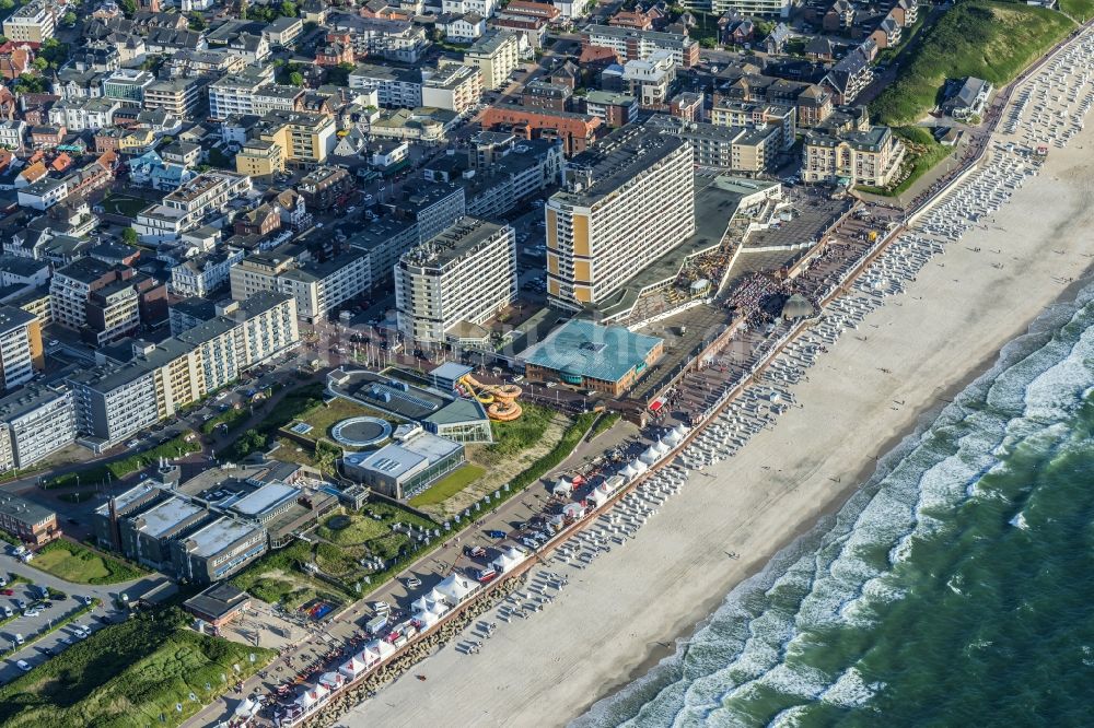 Luftaufnahme Sylt - Küstenbereich der Nordsee - Insel im Ortsteil Westerland in Sylt im Bundesland Schleswig-Holstein