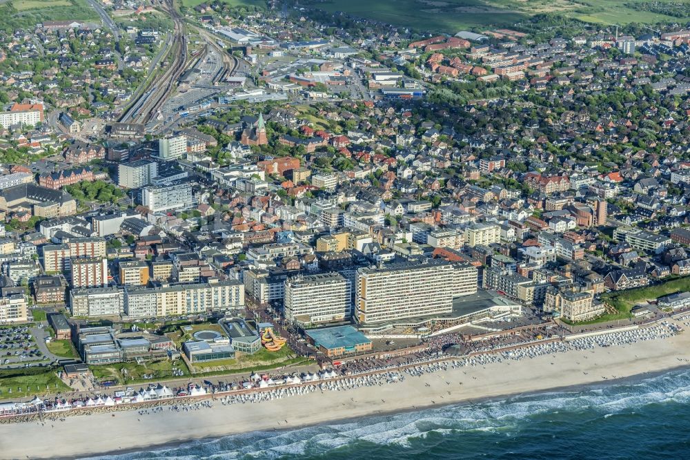 Luftbild Sylt - Küstenbereich der Nordsee - Insel im Ortsteil Westerland in Sylt im Bundesland Schleswig-Holstein