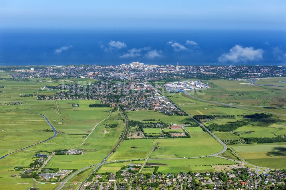 Luftaufnahme Sylt - Küstenbereich der Nordsee - Insel im Ortsteil Westerland in Sylt im Bundesland Schleswig-Holstein