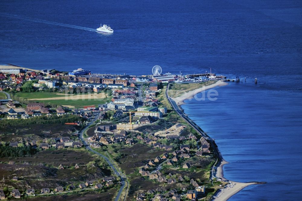 Luftaufnahme List - Küstenbereich der Nordsee - Insel Sylt Ortsteil List im Bundesland Schleswig-Holstein