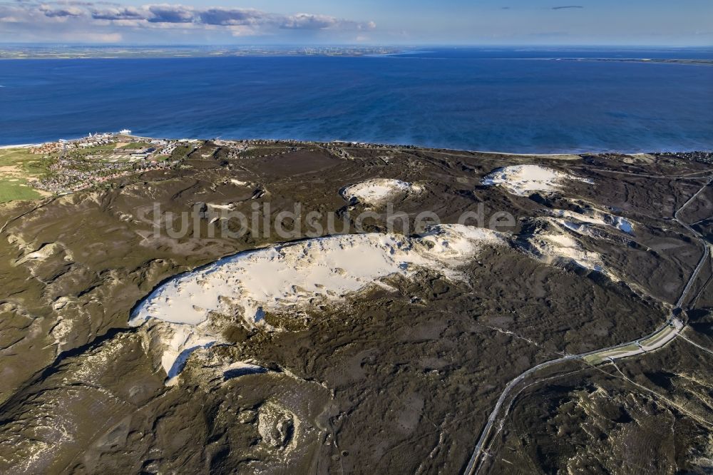 Luftaufnahme List - Küstenbereich der Nordsee - Insel Sylt Ortsteil List im Bundesland Schleswig-Holstein