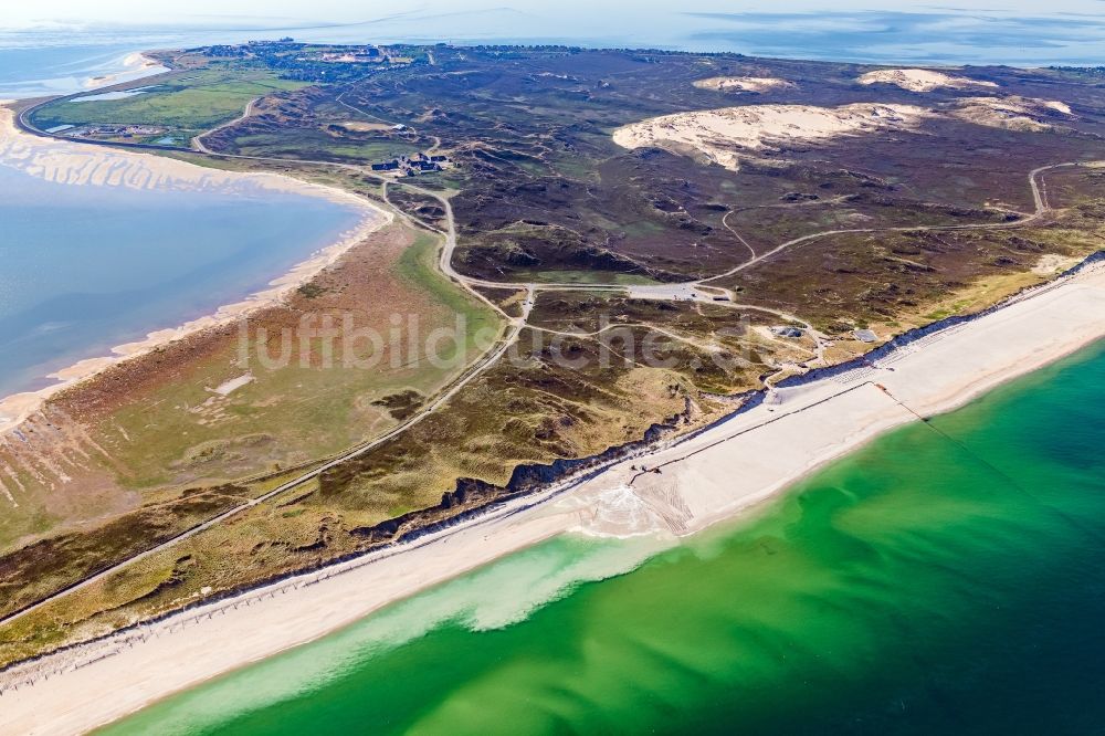 Luftaufnahme List - Küstenbereich der Nordsee - Insel Sylt Ortsteil List im Bundesland Schleswig-Holstein