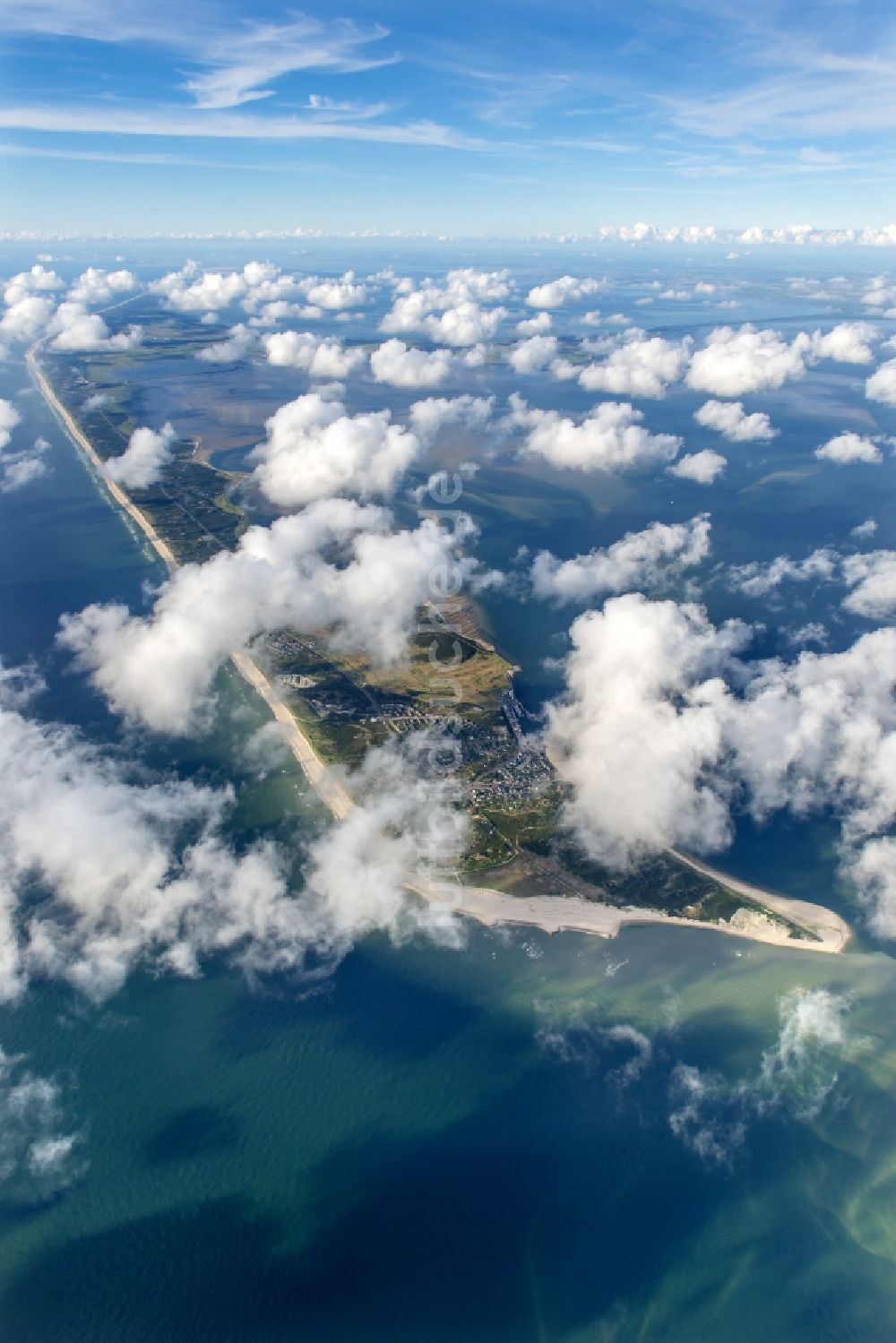 Hörnum (Sylt) von oben - Küstenbereich der Nordsee - Insel in Sylt im Bundesland Schleswig-Holstein