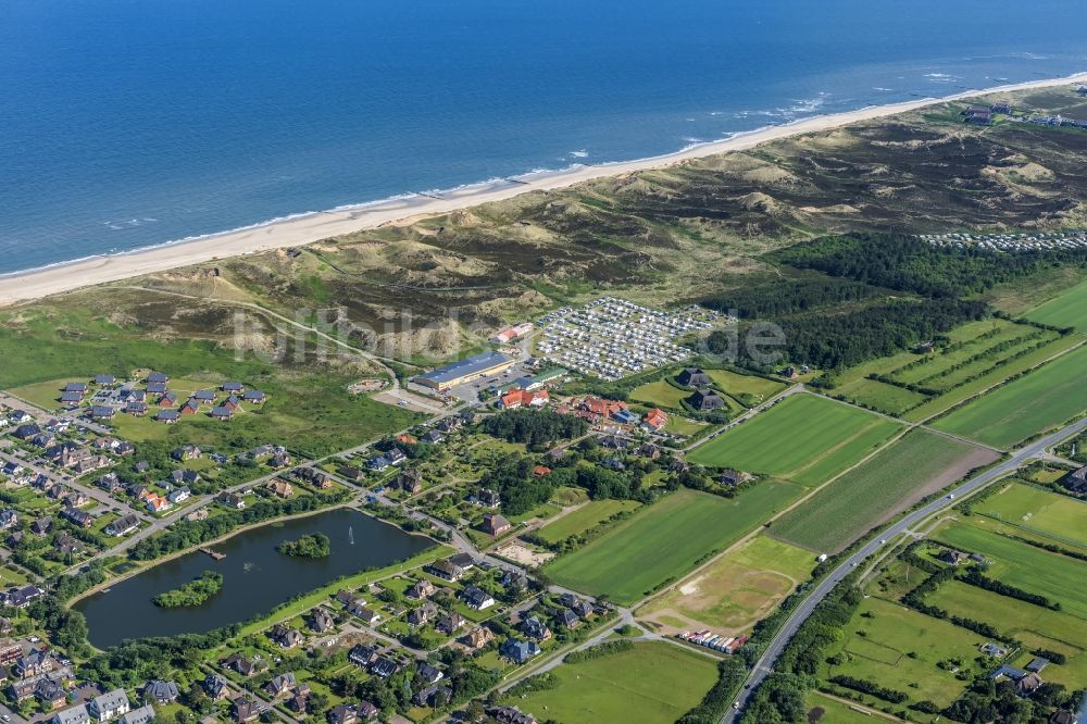 Luftaufnahme Wenningstedt-Braderup (Sylt) - Küstenbereich der Nordsee - Insel in Wenningstedt (Sylt) im Bundesland Schleswig-Holstein