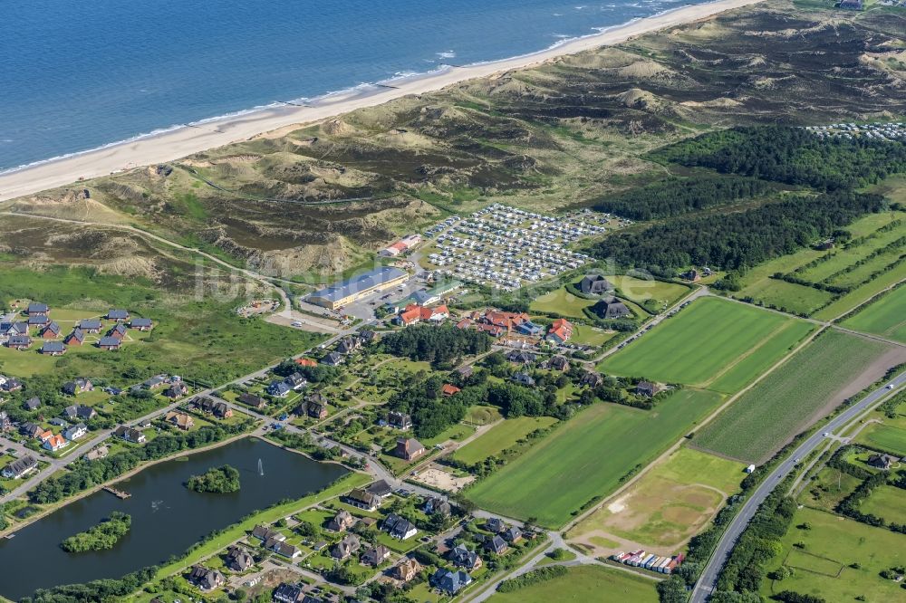 Wenningstedt-Braderup (Sylt) von oben - Küstenbereich der Nordsee - Insel in Wenningstedt (Sylt) im Bundesland Schleswig-Holstein