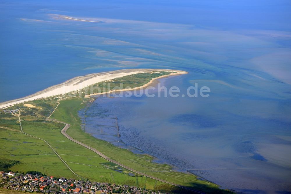 Norddorf aus der Vogelperspektive: Küstenbereich der Nordspitze der Nordsee- Insel Amrum in Norddorf im Bundesland Schleswig-Holstein