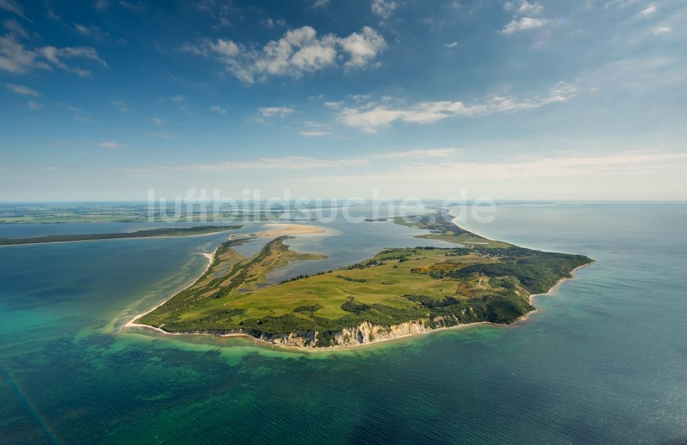 Luftaufnahme Insel Hiddensee - Küstenbereich der Ostsee - Insel Hiddensee im Bundesland Mecklenburg-Vorpommern