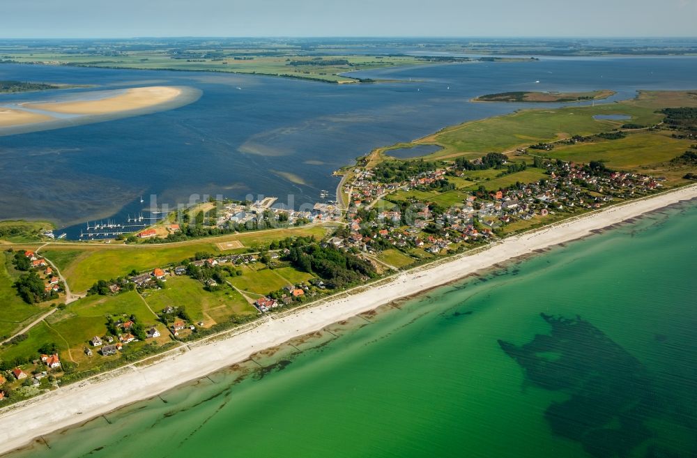 Luftbild Insel Hiddensee - Küstenbereich der Ostsee - Insel im Ortsteil Vitte in Insel Hiddensee im Bundesland Mecklenburg-Vorpommern