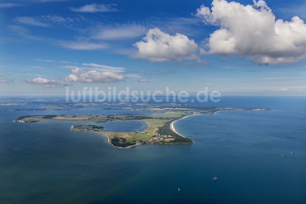 Luftbild Thiessow - Küstenbereich der Ostsee - Insel Rügen im Ortsteil Mönchgut in Thiessow im Bundesland Mecklenburg-Vorpommern