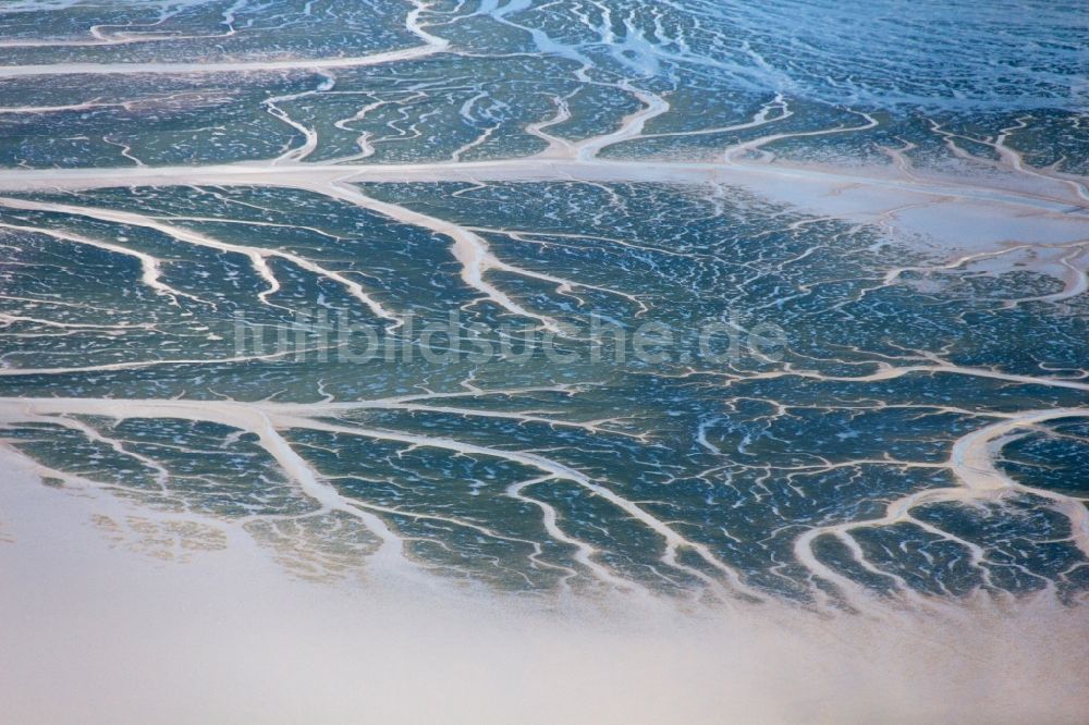 Luftbild Pellworm - Küstenbereich und Wattenmeer in der Nähe von Pellworm im Bundesland Schleswig-Holstein