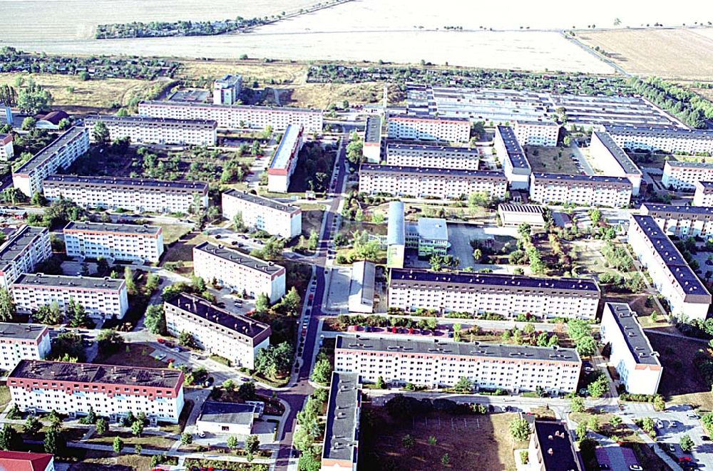 Luftbild Köthen / Sachsen-Anhalt - Köthen / Sachsen-Anhalt Blick auf das Wohnneubaugebiet in Köthen-Süd / Sachsen-Anhalt 03.09.2003