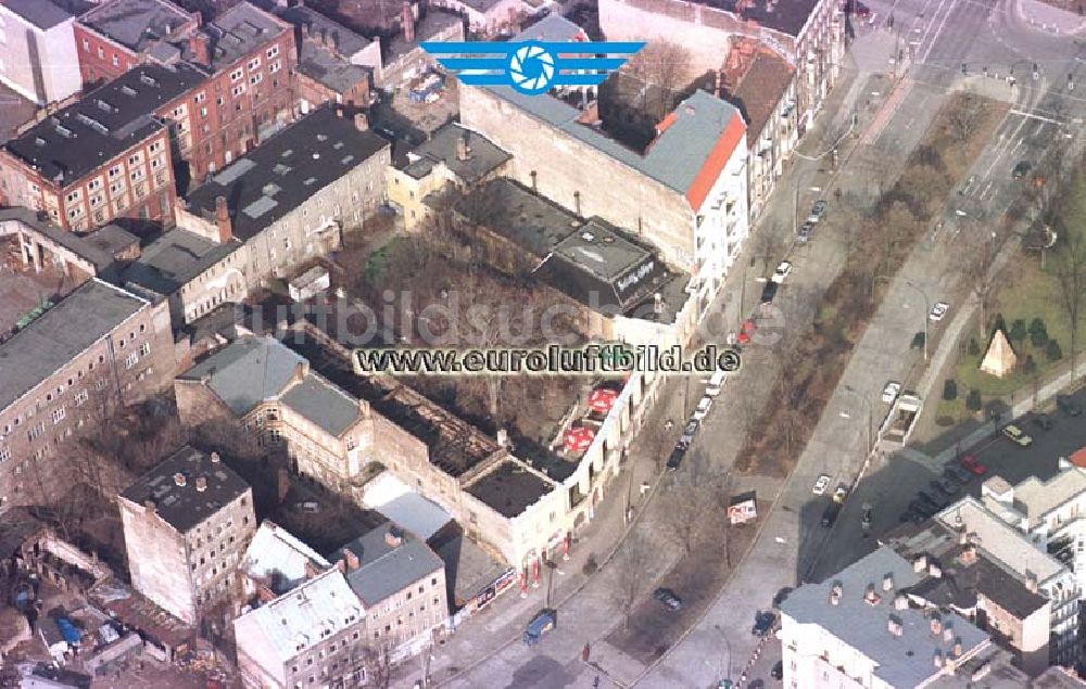 Berlin - Prenzlauer Berg aus der Vogelperspektive: Kultureinrichtung Pfefferberg an der Schönhauser Allee.