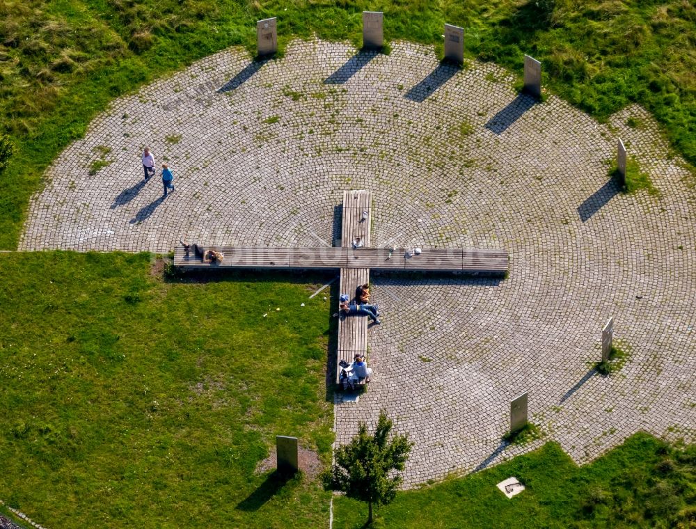 Luftaufnahme Bochum - Kunst- Installation auf dem Tippelsberg in Bochum im Bundesland Nordrhein-Westfalen