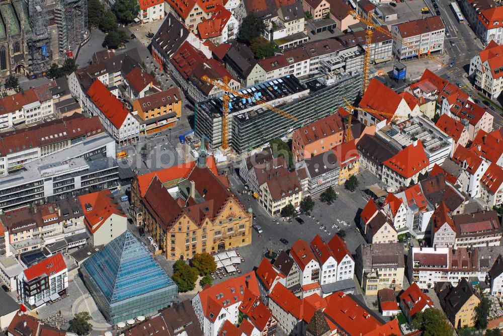 Ulm von oben - Kunsthalle Weishaupt, Rathaus und Stadtbibliothek in Ulm