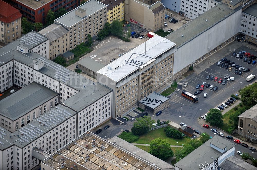 Berlin von oben - Kunstprojekt Eingegangen am... am Stasimuseum in Berlin Lichtenberg