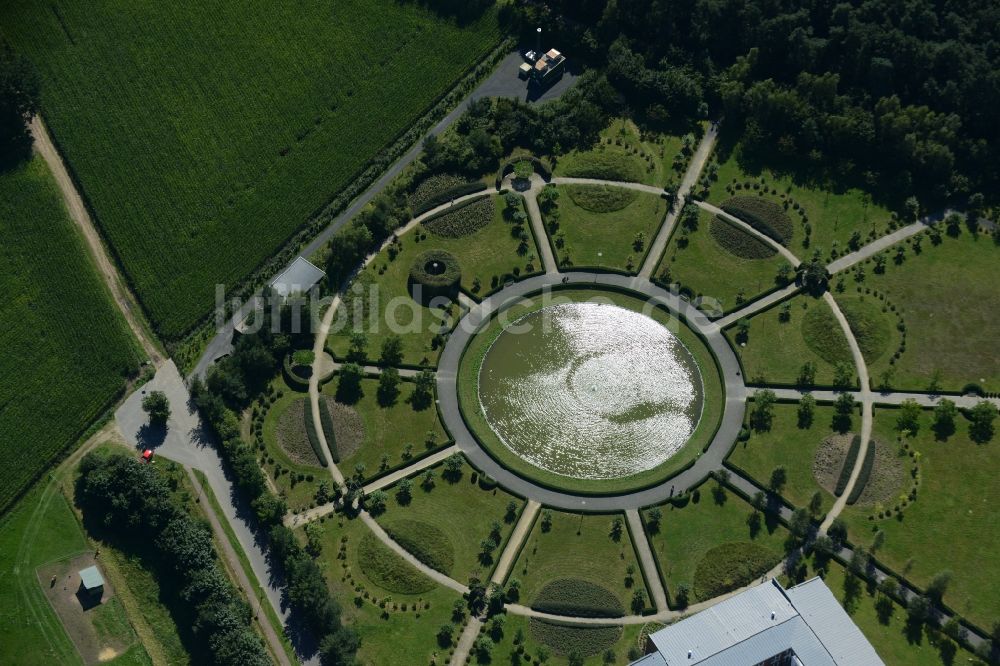 Lingen (Ems) aus der Vogelperspektive: Kurpark in Lingen (Ems) im Bundesland Niedersachsen