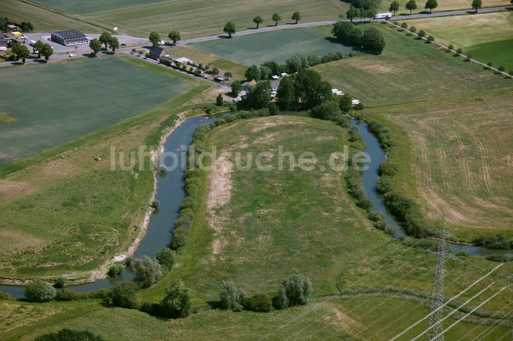 Hamm von oben - Kurven und Rundungen im Flußverlauf der Lippe an den Lippewiesen bei Hamm im Bundesland Nordrhein-Westfalen