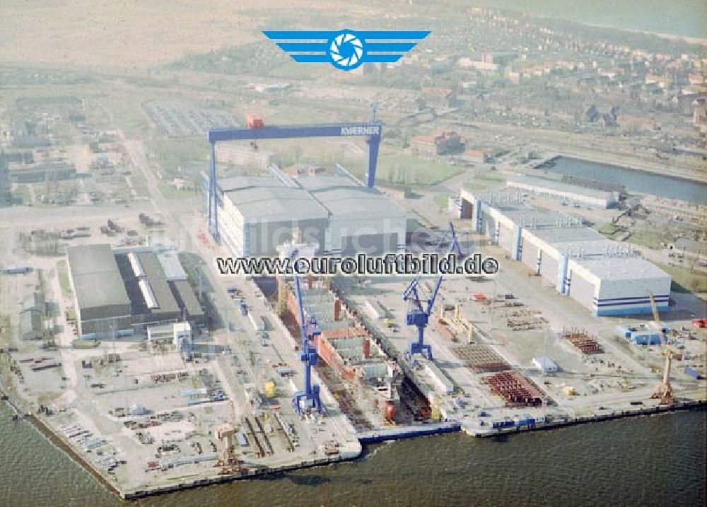 Rostock /Mecklenburg-Vorpommern von oben - KVAERNER - Werft in Rostock.