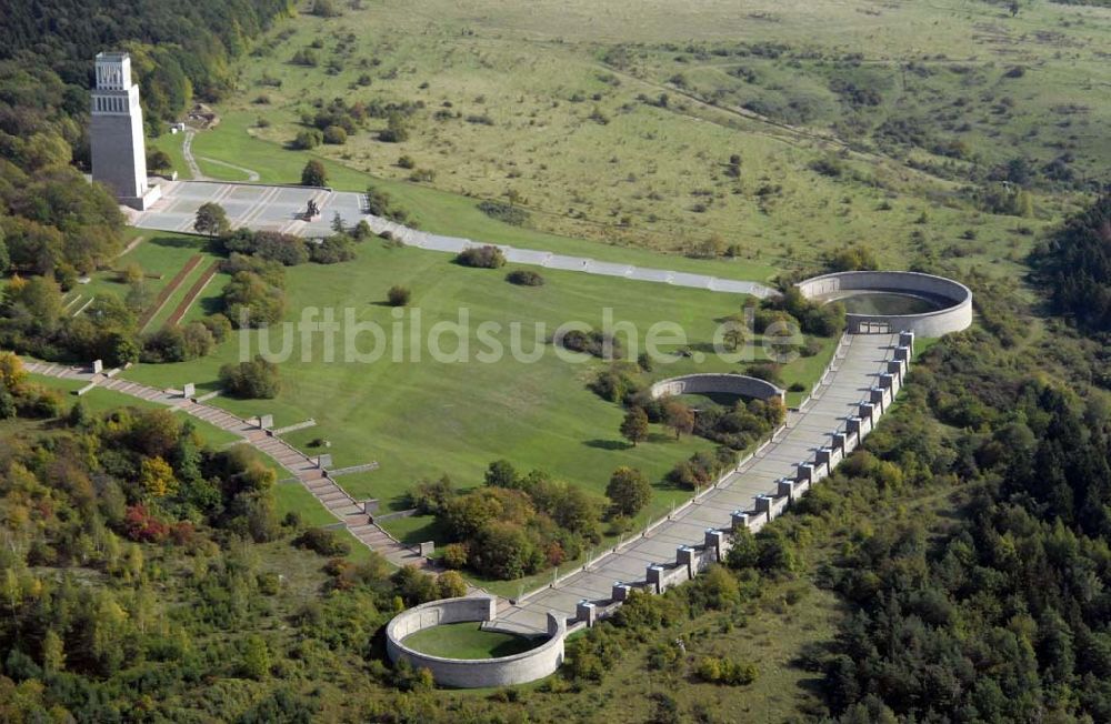 Weimar aus der Vogelperspektive: KZ Buchenwald - Friedhof Ettersberg