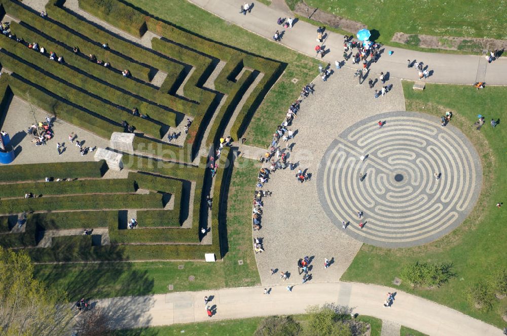 Luftaufnahme Berlin - Labyrinth im Erholungspark Marzahn