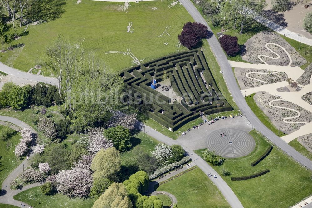 Berlin aus der Vogelperspektive: Labyrinth - Irrgarten in den Gärten der Welt auf dem Gelände der IGA 2017 im Bezirk Marzahn-Hellersdorf in Berlin