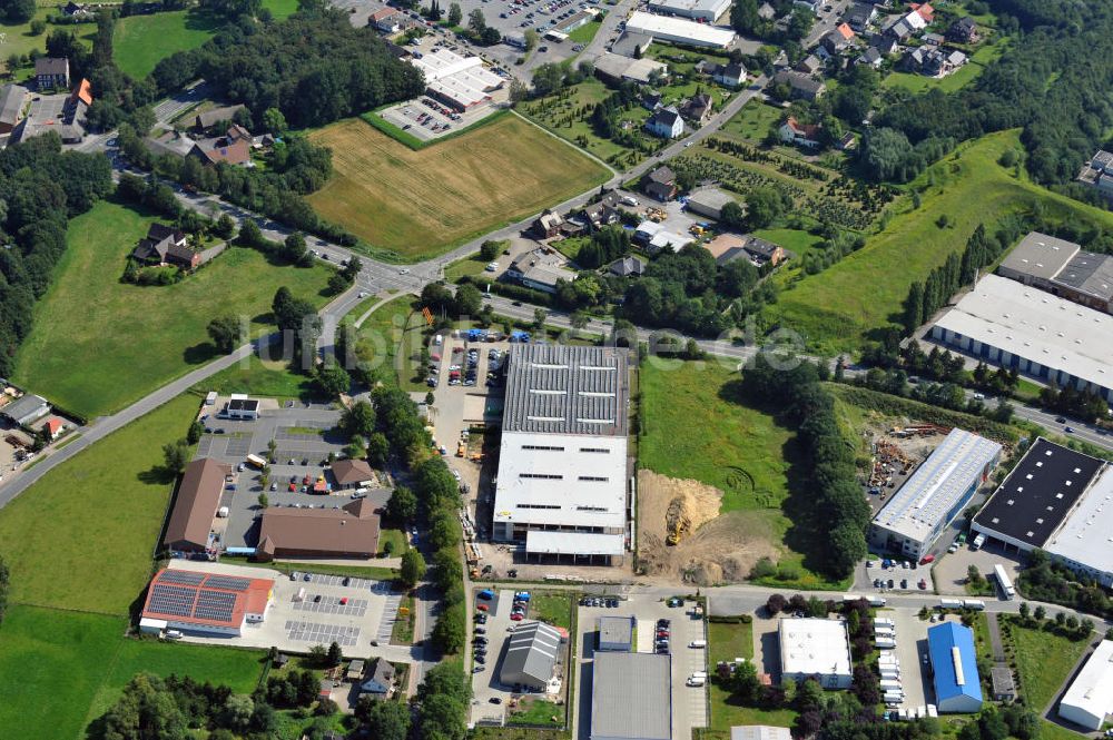 Bergkamen aus der Vogelperspektive: Lager- und Produktionshalle in Bergkamen / Nordrhein-Westfalen