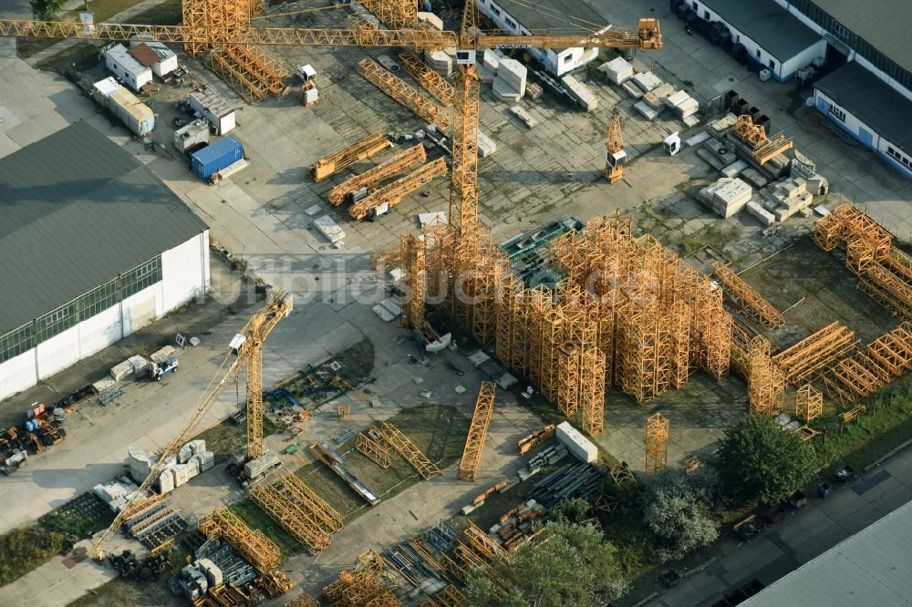 Hoppegarten von oben - Lagerfläche WASEL GmbH Niederlassung Industriestraße im Gewerbegebiet in Hoppegarten im Bundesland Brandenburg