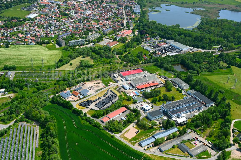 Breitungen/Werra aus der Vogelperspektive: Lagerfläche der WIS Kunststoffe GmbH im Gewerbegebiet in Breitungen/Werra im Bundesland Thüringen, Deutschland