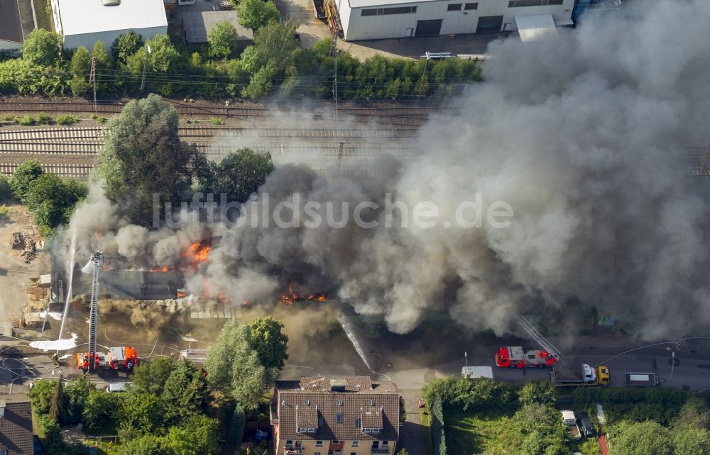 Hagen von oben - Lagerhalle in Hagen im Bundesland Nordrhein-Westfalenbei Großbrand komplett zerstört