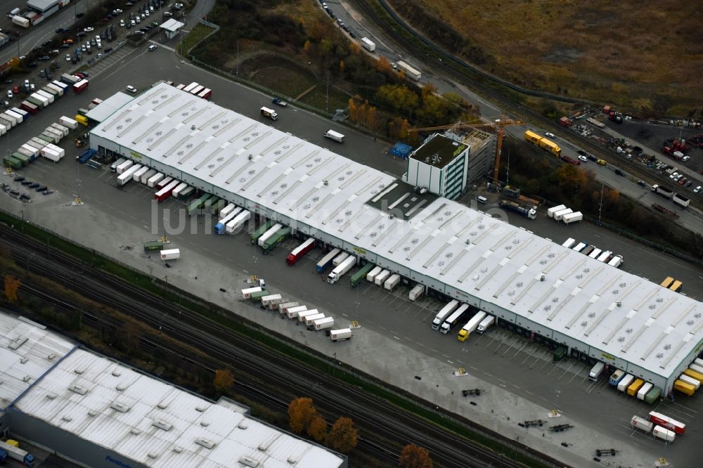 Hamburg von oben - Lagerhallen und Speditionsgebäude Bursped an der Halskestraße im Ortsteil Billbrook in Hamburg