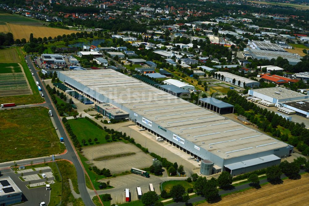 Wunstorf von oben - Lagerhallen und Speditionsgebäude der CTKG Logistik GmbH in Wunstorf im Bundesland Niedersachsen, Deutschland