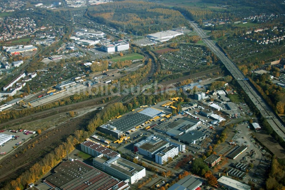 Malsch von oben - Lagerhallen und Speditionsgebäude der Dachser GmbH & Co.KG in Malsch im Bundesland Baden-Württemberg