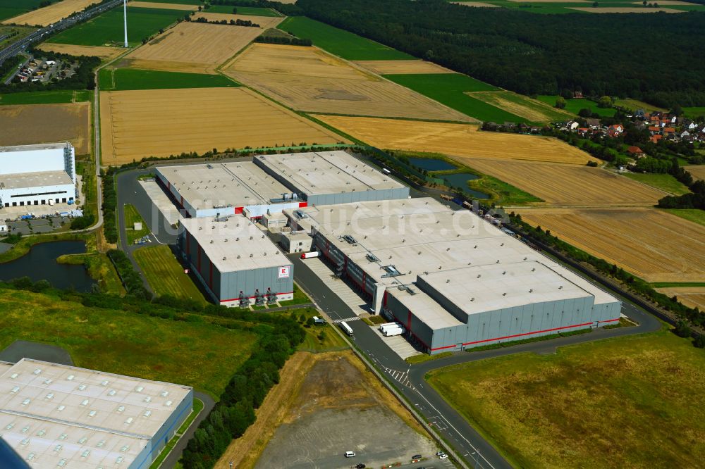 Barsinghausen von oben - Lagerhallen und Speditionsgebäude Kaufland Logistik in Barsinghausen im Bundesland Niedersachsen, Deutschland